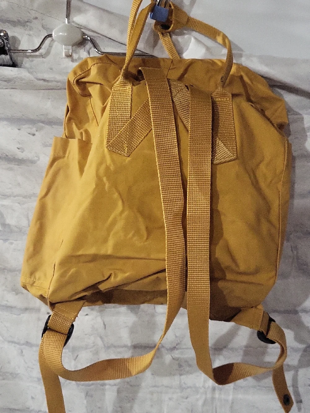 Fjallraven Kanken Backpack in Mustard/Tan Yellow